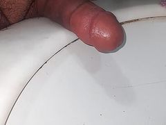 masturbation in the bathroom real amateur mature active man I fucked my dick, it's great