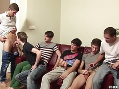 Hot twinks Kevin Pure and Brandon Pav having a naughty orgy