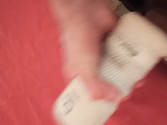 XXL dinky finishes off in love glove fucktoy