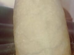 Secretly having sex in the room, I masturbate and fill myself with milk