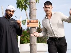 Jafar fucks his reatlor brunette bottom, MrDeepVoice