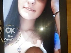 Agus cigliano esperaba su lechita, y se la doy en sus tetas