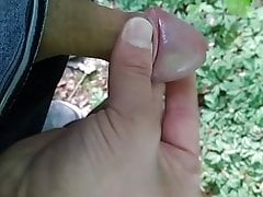 Wichsen im Wald