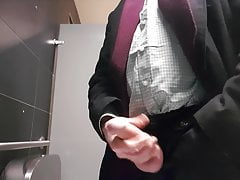 Chauffeur jerking cock on break
