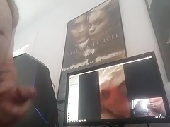 Cumming with a buddy