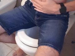 Young Italian hunk strokes his massive meat and releases every burst of pee from his bladder