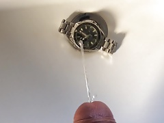 Omega Planet Ocean Piss