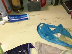 Cum on sexy purple thong