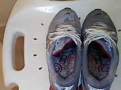 pissed Nike Shox for traktormann