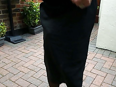 Lift up black fromal skirt