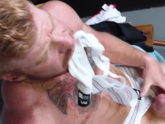 Football players are facefucking and banging after the game