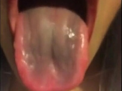 Asian Crossdresser Jerks Off