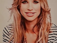Vogue Williams cum tribute