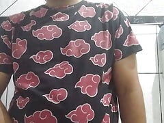 Young bear shows his face, his body and masturbates 3