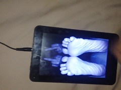 Gotsole feet cum tribute 3 (rub it in)