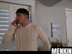 Dante Colle hits Michael Jackmans tender flesh in kinky Halloween play