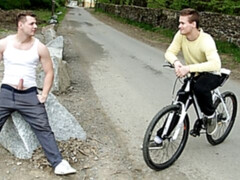 Greg and Marty meet minutes before fucking in public