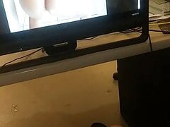 Sexy latina dancing while I'm wanking my dick like a loser