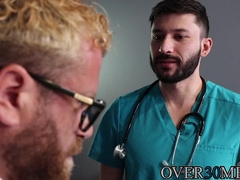 Scott DeMarco makes mature Riley Mitchel open his hole and throat