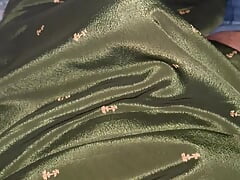 Sex with my neighbour bhabhi in Satin saree