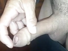 Playing with my cock on kik n pumping my cock