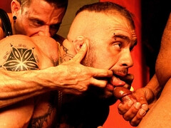 Muscular man endures threesome BDSM moments in loud perversions
