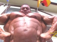 Muscle, faggot, bodybuilder