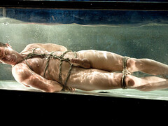 Underwater anal bondage perversions in dirty experiments