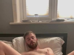 When my Parents are away I have to Have Fun - MattieBoyOfficial