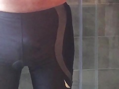 Rubbing one out before a shower