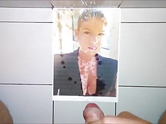 Emma Marrone cum tribute