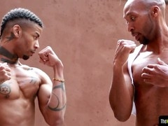 Buff ebony soldier sucking off a thick cock