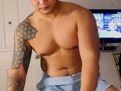 Chinupa nung tropa ko yung ari ko