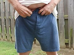 Outside Pee