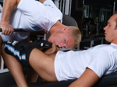 Gavin Waters gets a gym cumshot from Devin Adams
