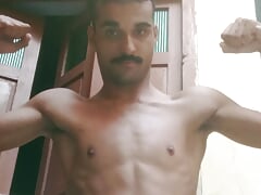 Muthi kaise mare new desi viedo .maza as gta year
