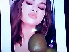 Selena gomez cocked