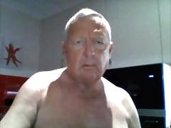 Daddy cums on cam
