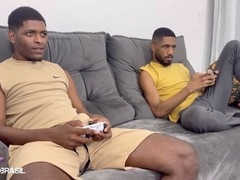 Carlao Villar e James Villar em ação com seus paus enormes!