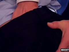 Watch this hot Brazilian Homosexual get a cumshot in his mouth after a wild swing