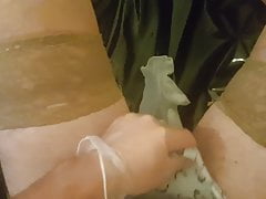 Crosser masturbacion  creampie   gloves