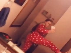 Lesbo ass shake in onesie