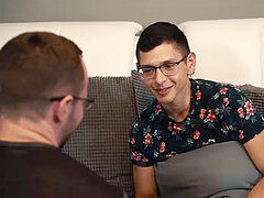 Gemini38yo, old and young gay, grizzly