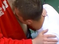 Ultra-cute twunk gets balls deep pleasure from his big dick boyfriend