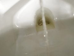 Pee