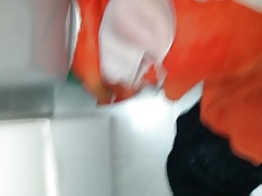 Paja con las bragas de mi mujer