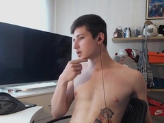 Pinoy Bastan, Web Bro