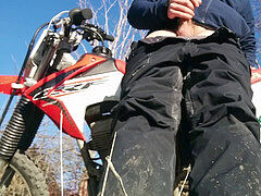 Solo male, wank, outside