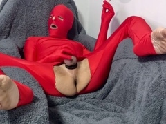 Leg spread, wank, sexy soles