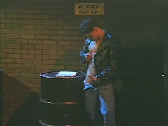 Center Spread (1994)